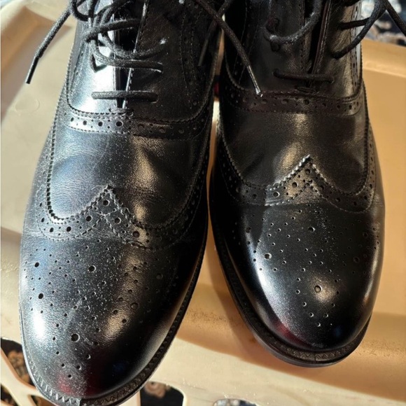 G.H. Bass & Co. Other - Men’s wing tip leather dress shoes